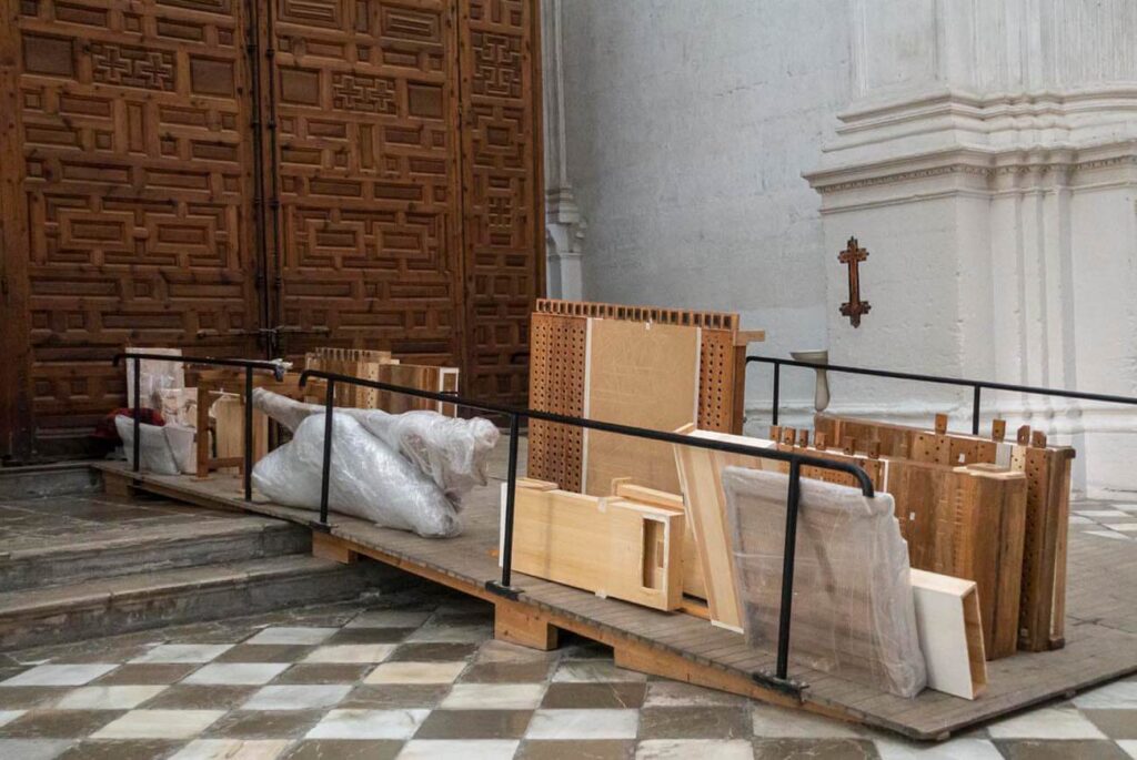 Transporte de los secretos y tablones desde el taller a la catedral