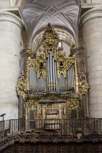 restauración del órgano barroco de Nava del Rey