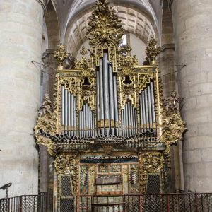 restauración del órgano barroco de Nava del Rey
